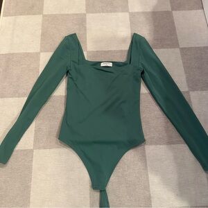 Aritzia Babaton Square Neck Bodysuit